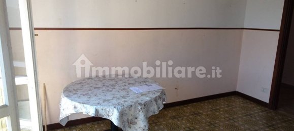 3 Schlafzimmer Wohnung in Parabiago, Italy, Nr. 303055 8