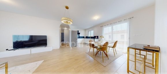 3 chambres Maison à Charente-Maritime, France No. 357431 2