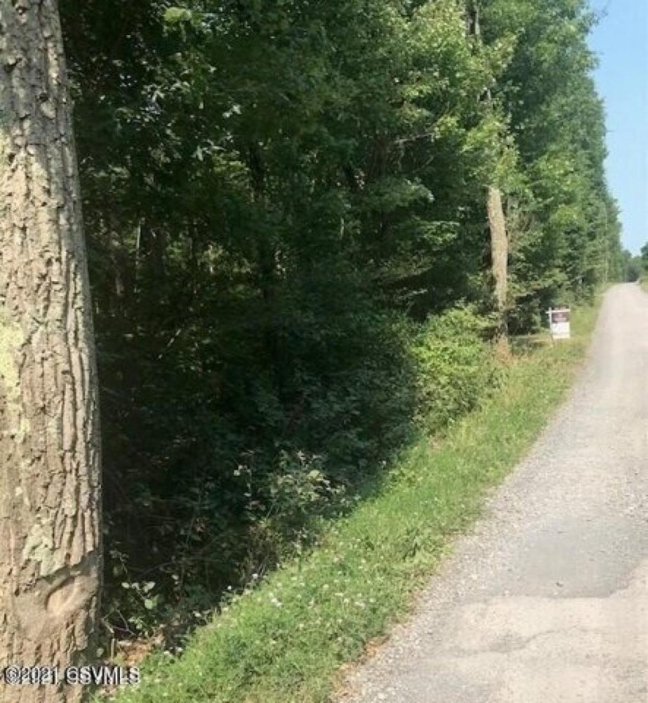  Land in Mifflinburg, USA No. 531437