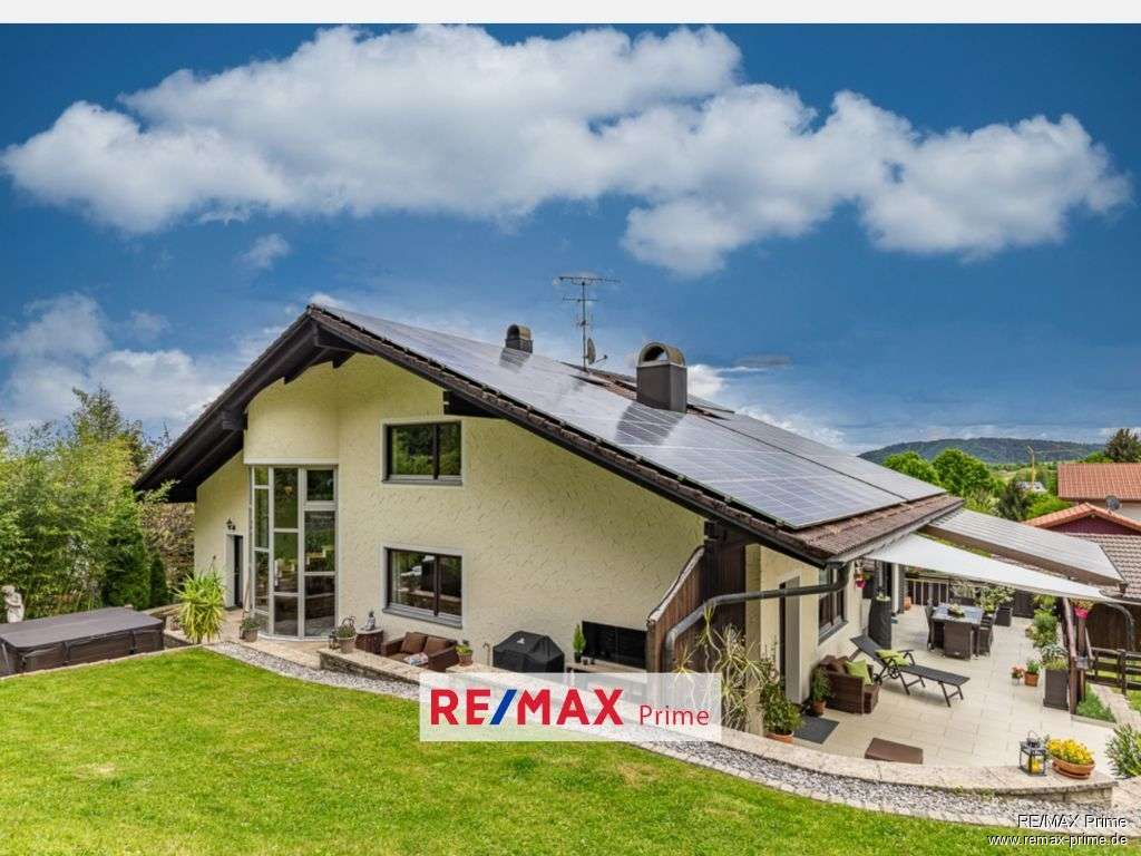 Casa de 8 habitaciónes en Weilheim-Schongau, Germany No. 177612