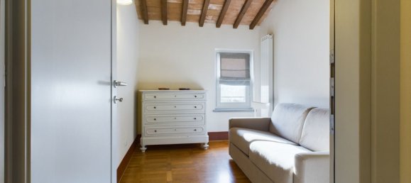 Casa de 5 habitaciónes en Cortona, Italy No. 56223 18