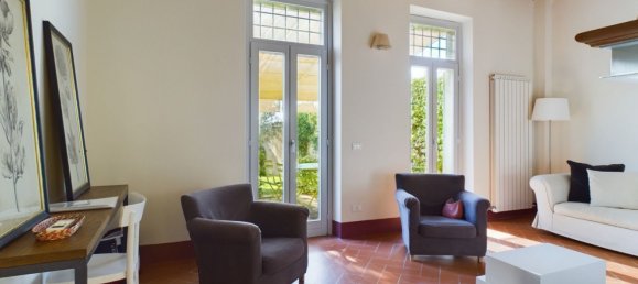 Casa de 5 habitaciónes en Cortona, Italy No. 56223 5