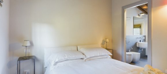 Casa de 5 habitaciónes en Cortona, Italy No. 56223 13