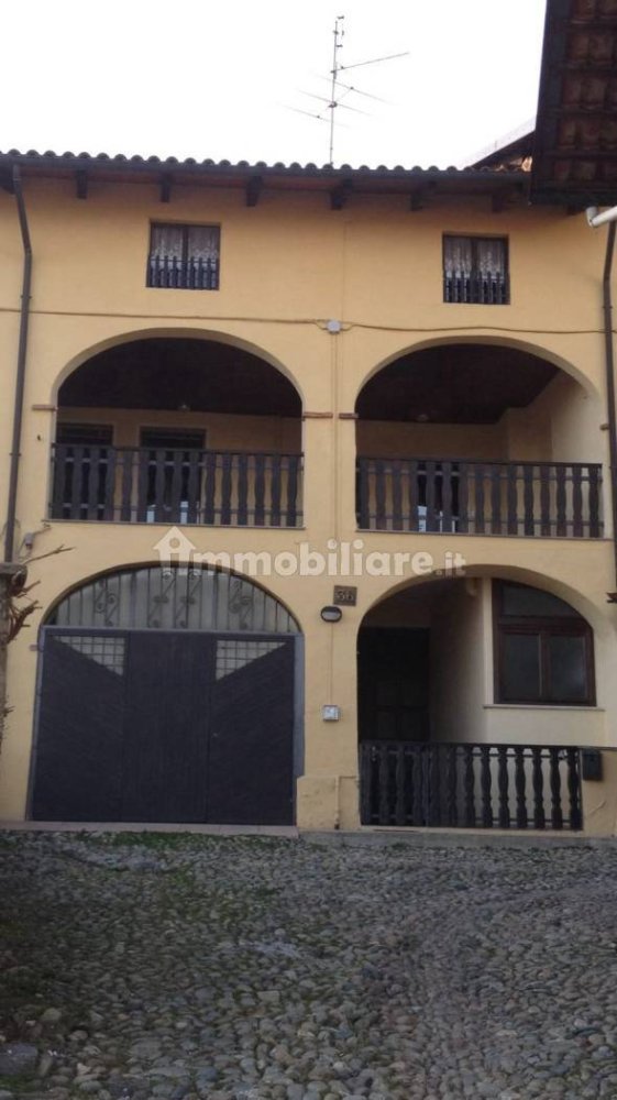 5 bedrooms House in Occhieppo Inferiore, Italy No. 355615