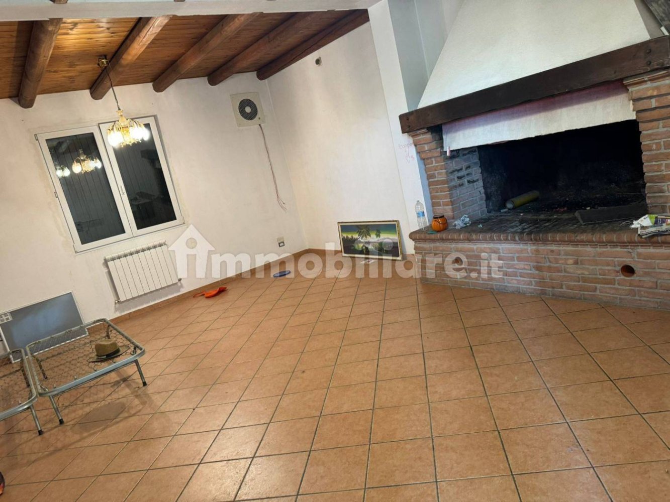 3 bedrooms Villa in Barbona, Italy No. 215300