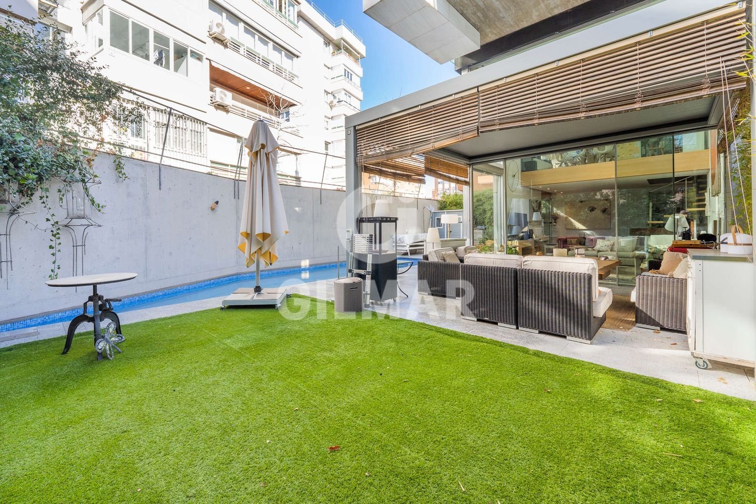 4 Schlafzimmer Doppelhaus in Madrid, Spain, Nr. 73950