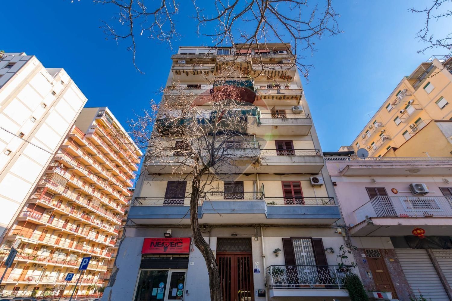 5 غرف نوم شقة في Palermo, Italy رقم 358325