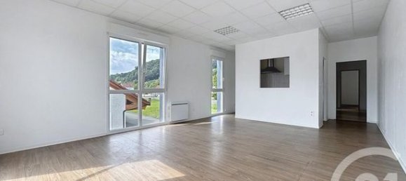 Garage in Doubs, France 525m², Nr. 358942 9