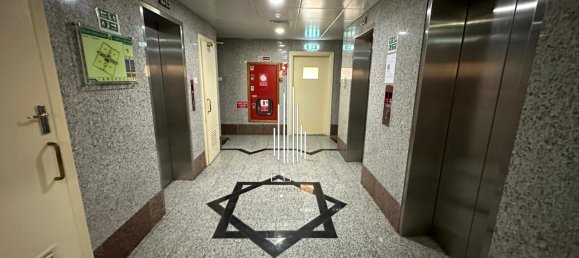 297.3m² Building in Al Khalidiya, UAE No. 53021 5