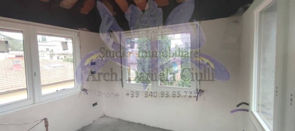 3 bedrooms Villa in Florence, Italy No. 154528 26