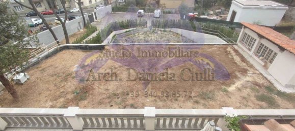 3 bedrooms Villa in Florence, Italy No. 154528 28