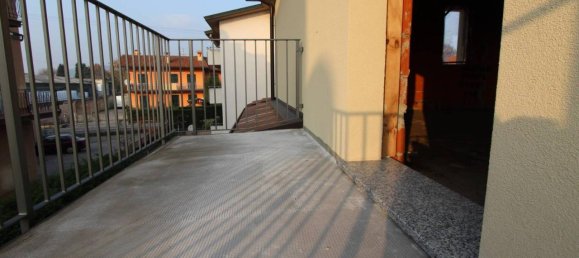 Villa de 3 divisões em Bolgare, Italy N.º 37583 8