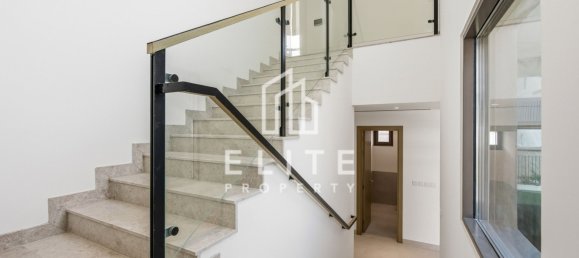 4 Schlafzimmer Villa in Dubai, UAE, Nr. 113188 9