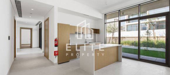 4 Schlafzimmer Villa in Dubai, UAE, Nr. 113188 17