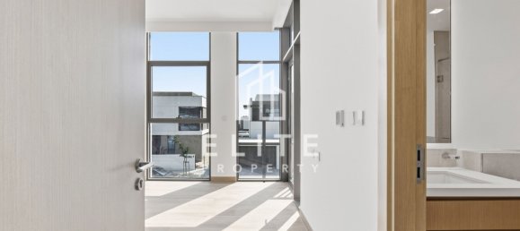 4 Schlafzimmer Villa in Dubai, UAE, Nr. 113188 29