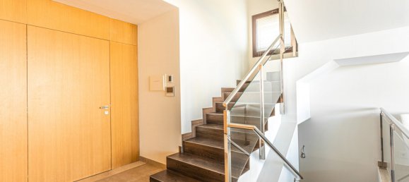 4 bedrooms Villa in Benahavis, Spain No. 601 7