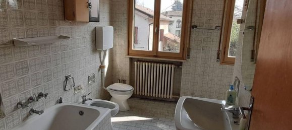 8-salle Villa à Montecchio Emilia, Italy No. 62846 12