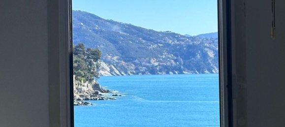 7 rooms Apartment in Santa Margherita Ligure, Italy No. 181918 2