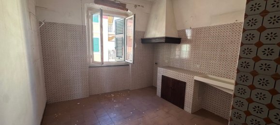 7 rooms Apartment in Santa Margherita Ligure, Italy No. 181918 13