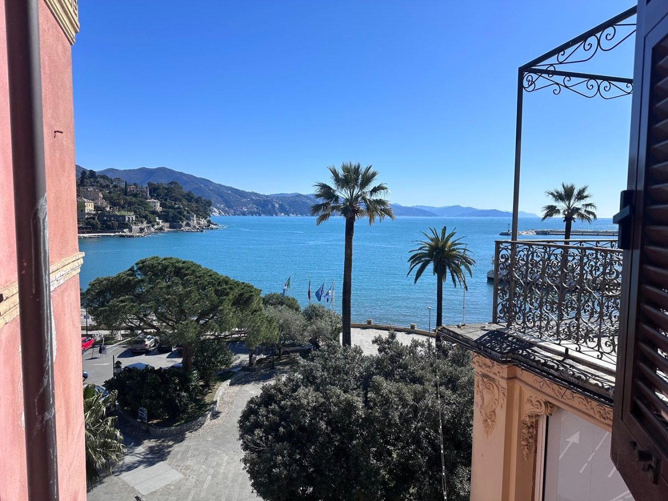 7 rooms Apartment in Santa Margherita Ligure, Italy No. 181918