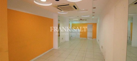 55m² Shop in Saint Julian's, Malta No. 11740 10