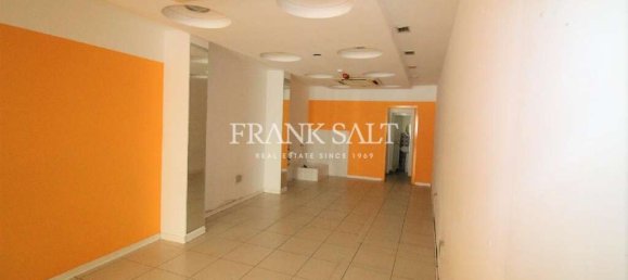 55m² Shop in Saint Julian's, Malta No. 11740 8