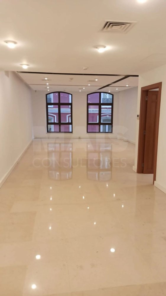 Bureau à Lisbon, Portugal 65m² No. 134263
