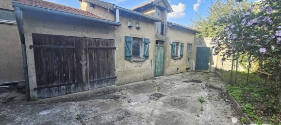 5 rooms House in Jury, France No. 40416 19