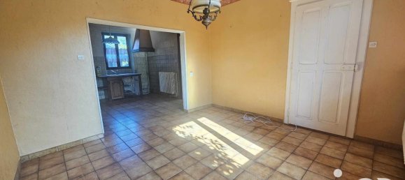 5 rooms House in Jury, France No. 40416 8
