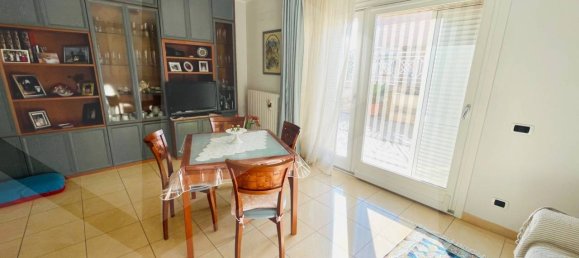 Villa de 6 divisões em Valenzano, Italy N.º 30717 48