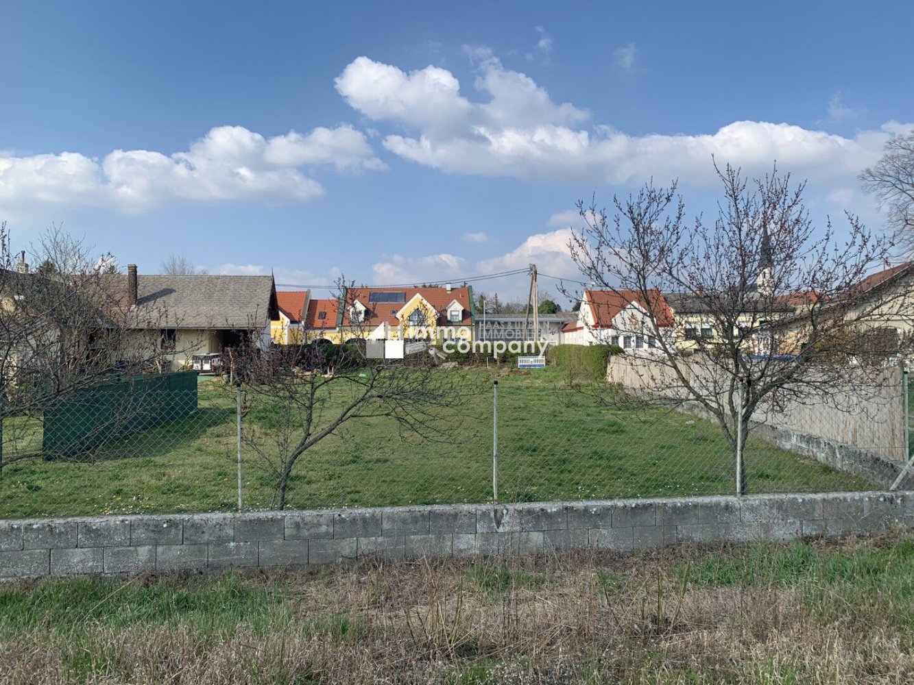 Grundstück in Bockfließ, Austria 877m², Nr. 128025