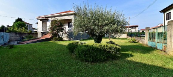 5-Zimmer Villa in Gerenzano, Italy, Nr. 35102 24