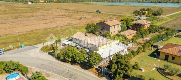 5 rooms House in Medicina, Italy No. 120788 10