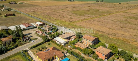 5 rooms House in Medicina, Italy No. 120788 14