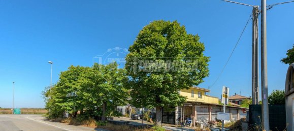 5 rooms House in Medicina, Italy No. 120788 21