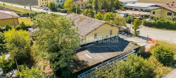 5 rooms House in Medicina, Italy No. 120788 4