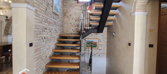 3 Schlafzimmer Wohnung in Carbonera, Italy, Nr. 328416 4