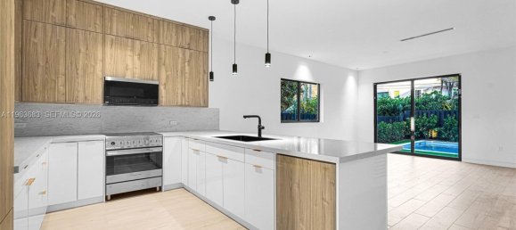 4 bedrooms Duplex for sale in Miami, Miami-Dade, Florida, USA № 614430 8