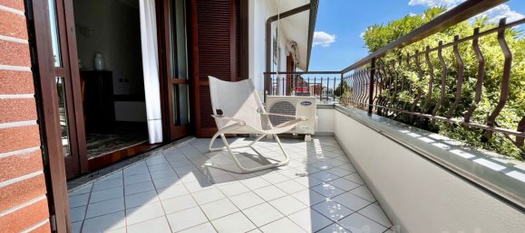 5 Schlafzimmer Penthouse in Busto Arsizio, Italy, Nr. 361239 12