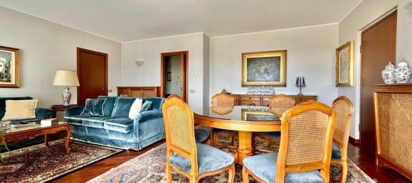 5 Schlafzimmer Penthouse in Busto Arsizio, Italy, Nr. 361239 10