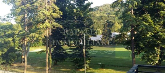 Apartamento de 4 dormitorios en Rapallo, Italy No. 358059 2