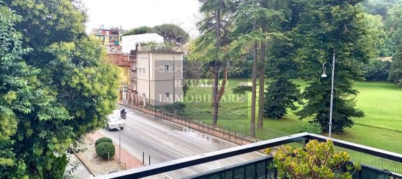 Apartamento de 4 dormitorios en Rapallo, Italy No. 358059 15