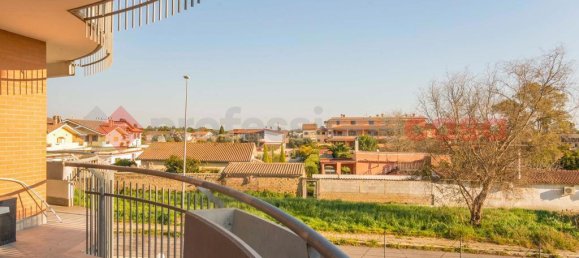 Квартира с 2 комнатами в Рим, Италия № 234446 17