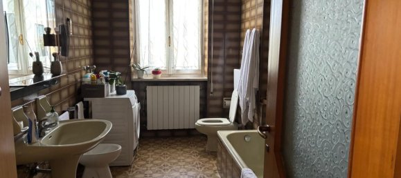 5 bedrooms Apartment in Trecate, Italy No. 344445 23