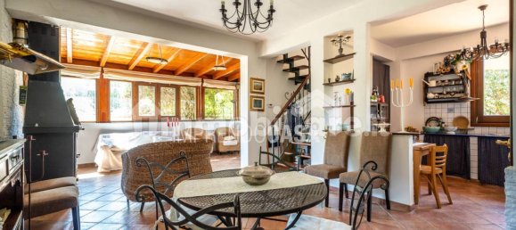 2 bedrooms Villa in Torretta, Italy No. 264371 8