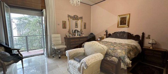 5 rooms Apartment in Avezzano, Italy No. 21078 32