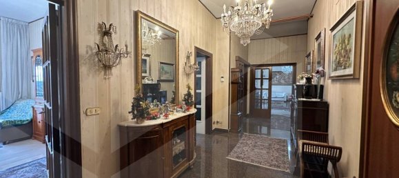 5 rooms Apartment in Avezzano, Italy No. 21078 11