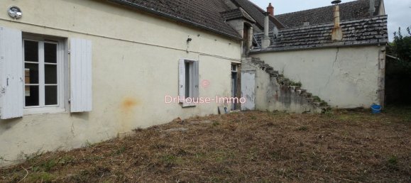 3 bedrooms Castles in Meillant, France No. 256033 2