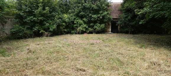 3 bedrooms Castles in Meillant, France No. 256033 4