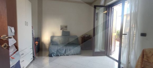4 rooms Apartment in Giugliano in Campania, Italy No. 32836 19